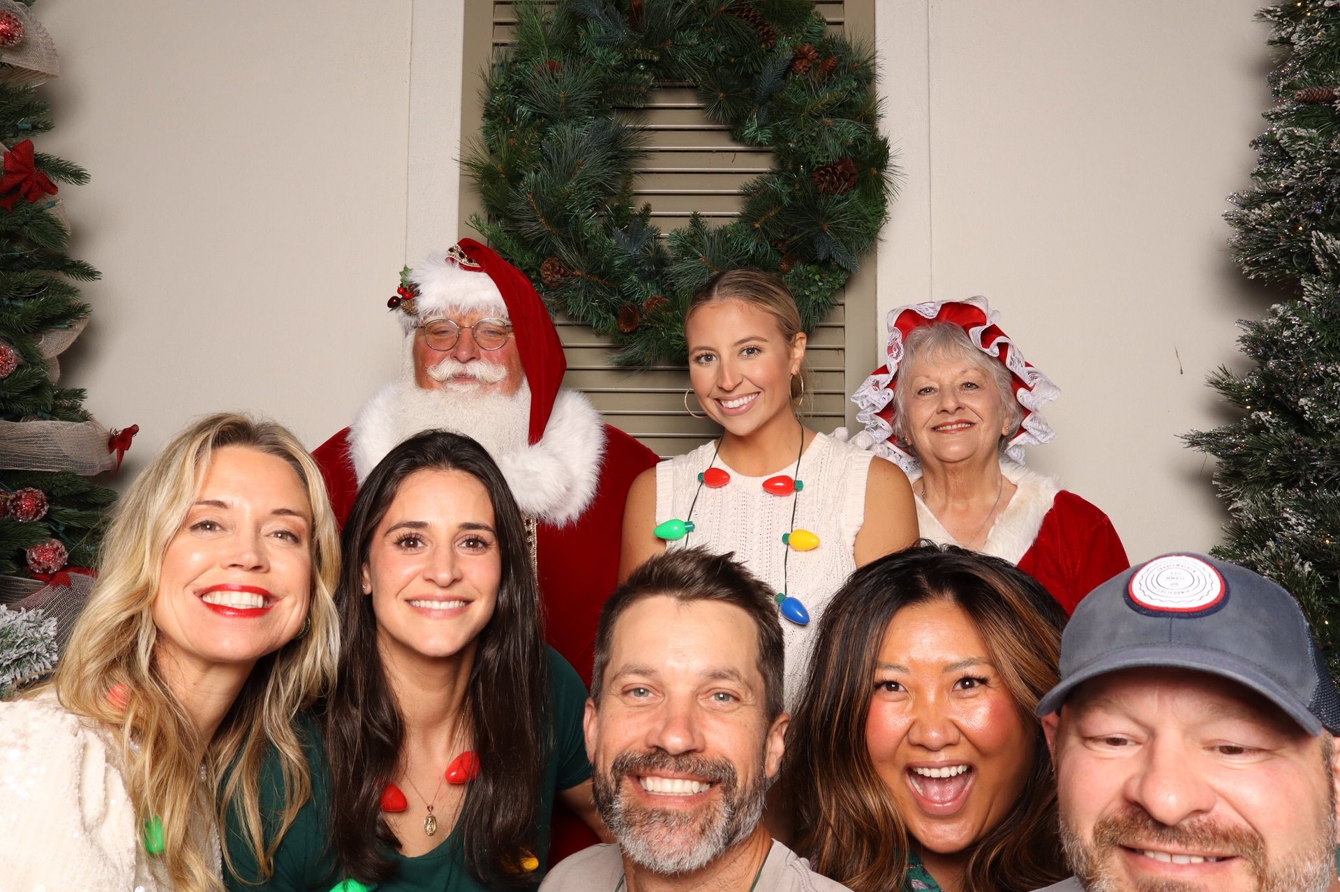 Alexandria Christmas photo booth 202