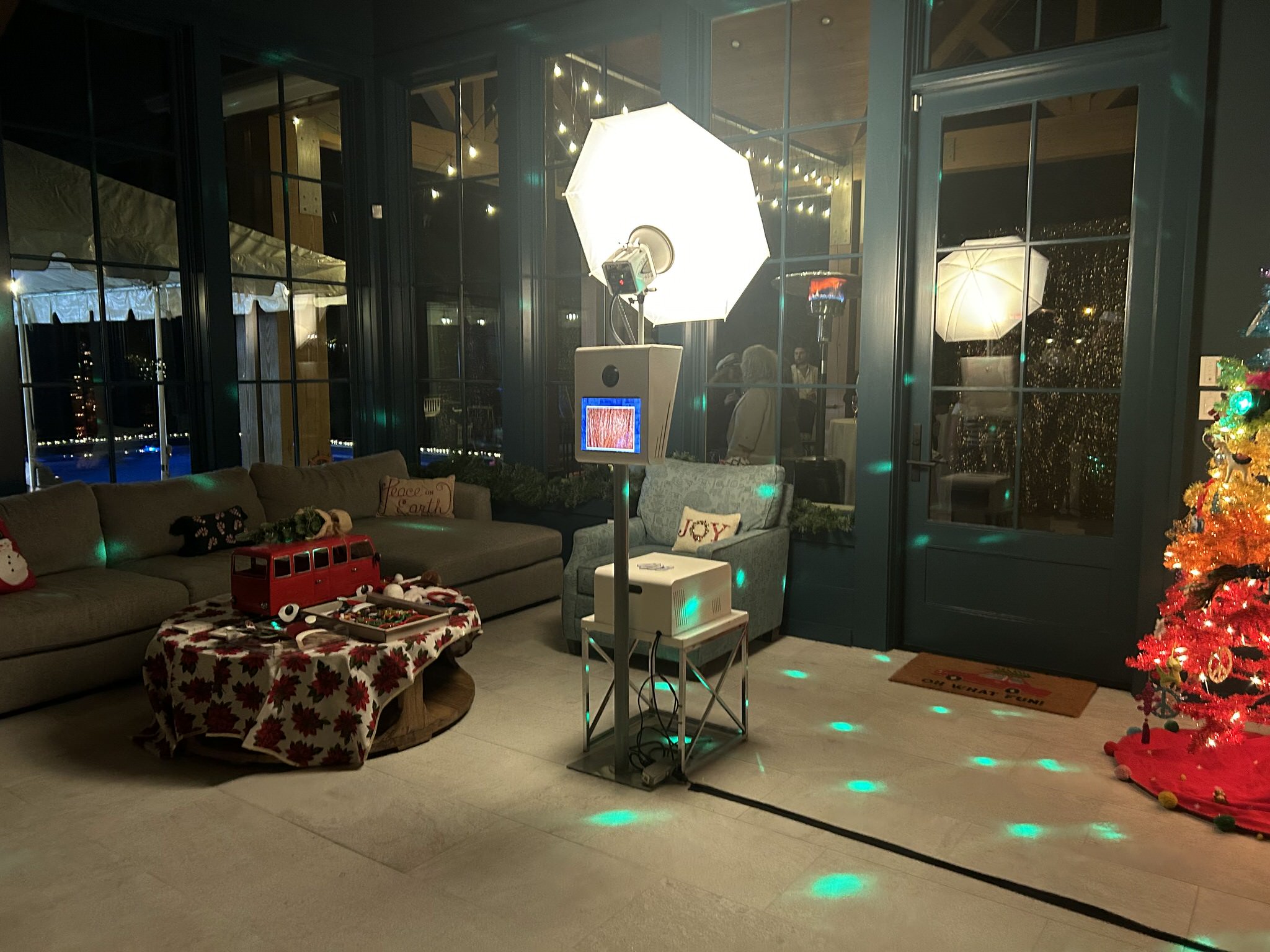 Alexandria Christmas photo booth 206