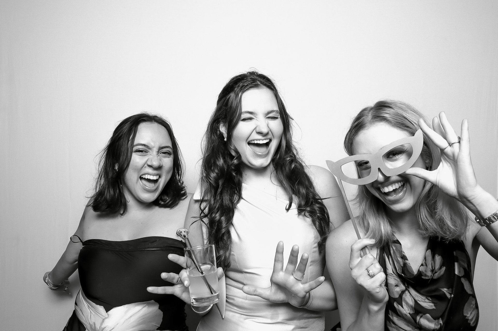 Ohh Snap Portrait Booth