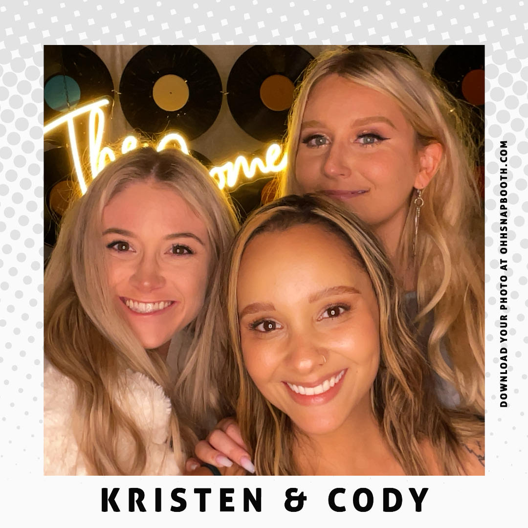 Ohh Snap Social Booth 303 | Alexandria Photo Booth Rental